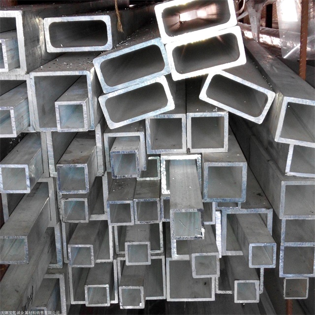 <font style='color:red'>華岐</font>鍍鋅方管隔層